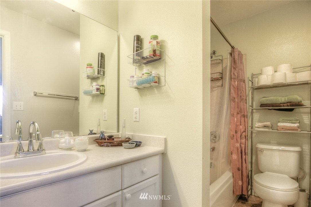 3924 243rd Place Southeast, Unit G103 Bothell, WA 98021 - Photo 7 of 19