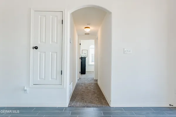 $289,950 | 277 Ulshaw Street, El Paso, TX 79928