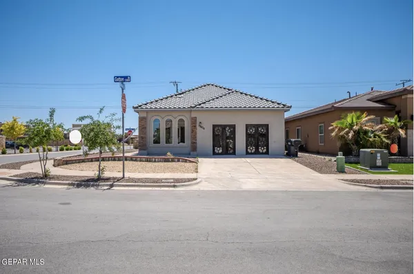 $289,950 | 277 Ulshaw Street, El Paso, TX 79928
