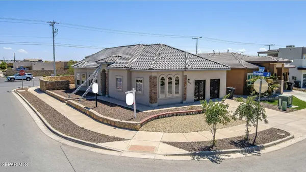 $289,950 | 277 Ulshaw Street, El Paso, TX 79928