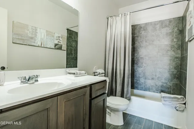 $289,950 | 277 Ulshaw Street, El Paso, TX 79928