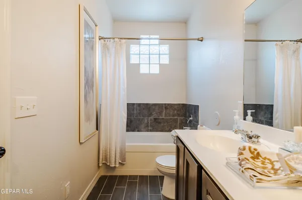 $289,950 | 277 Ulshaw Street, El Paso, TX 79928