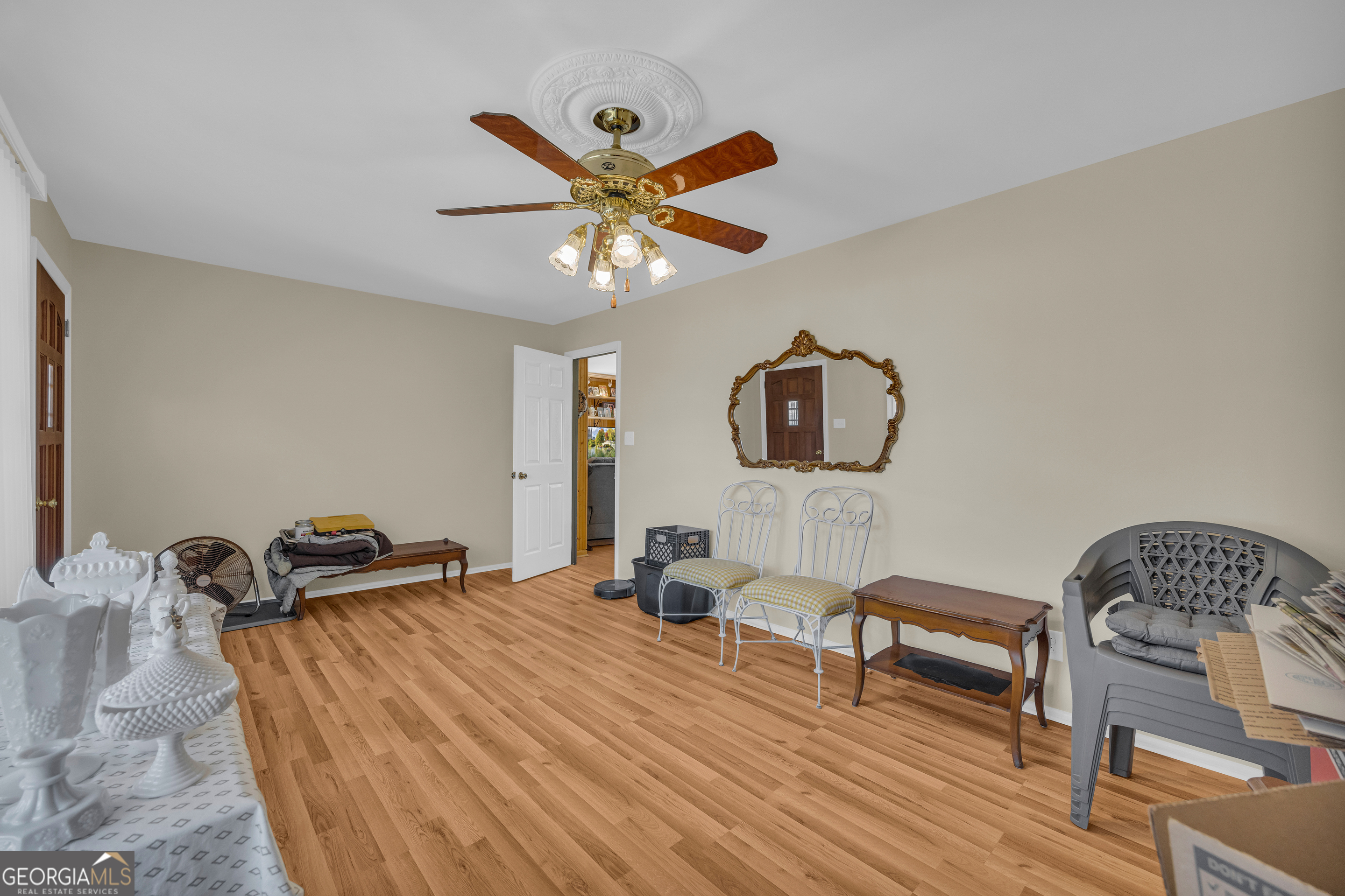 118 Wayne Circle Hartwell, GA 30643 - Photo 3 of 57