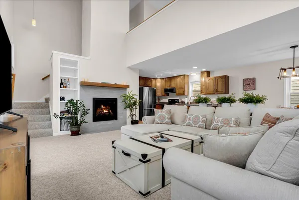 $749,900 | 468 Pentecost Highway, Onsted, MI 49265