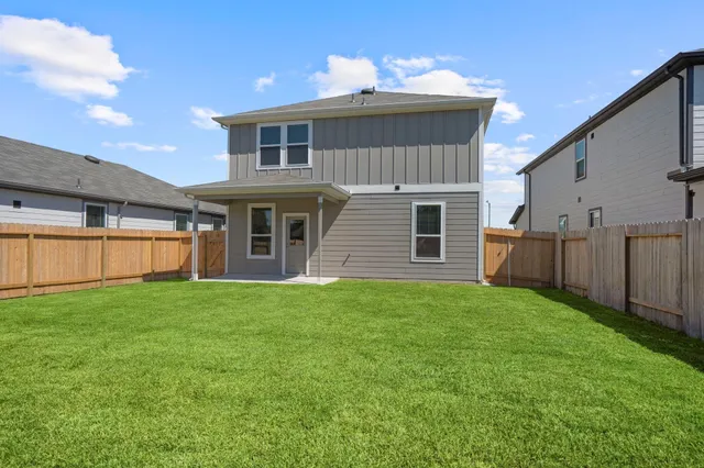 $2,150 | 24514 Red Hawthorn Trace, Porter, TX 77365