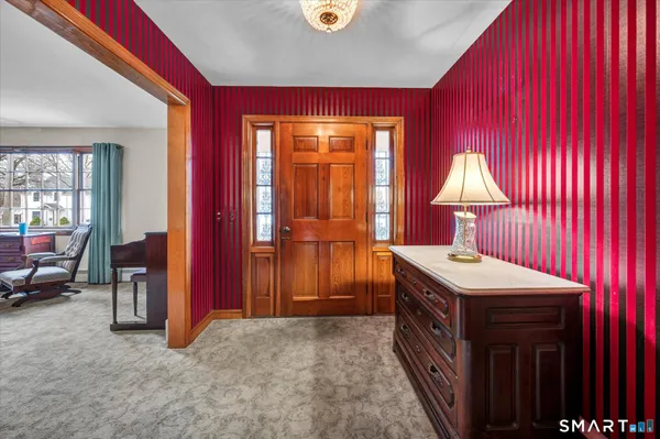 $399,900 | 28 Fairview Avenue, Wallingford, CT 06492