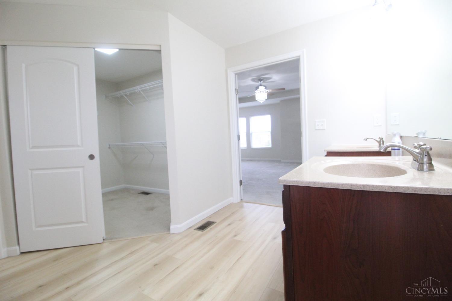 2755 Arroyo Ridge Court Hamilton, OH 45011 - Photo 18 of 33