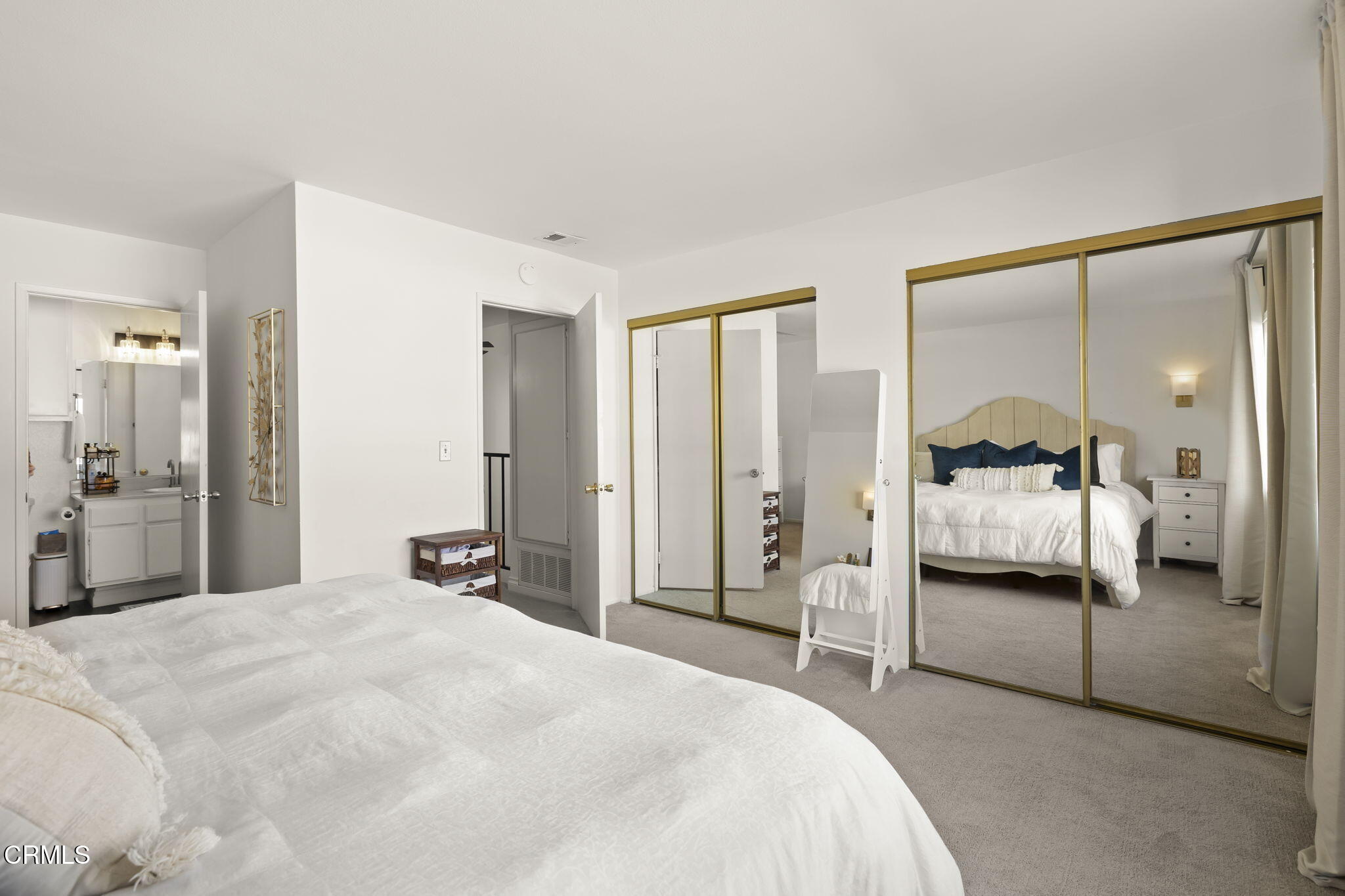 3255 Kelp Lane Oxnard, CA 93035 - Photo 20 of 45 a bedroom with a bed and a mirror