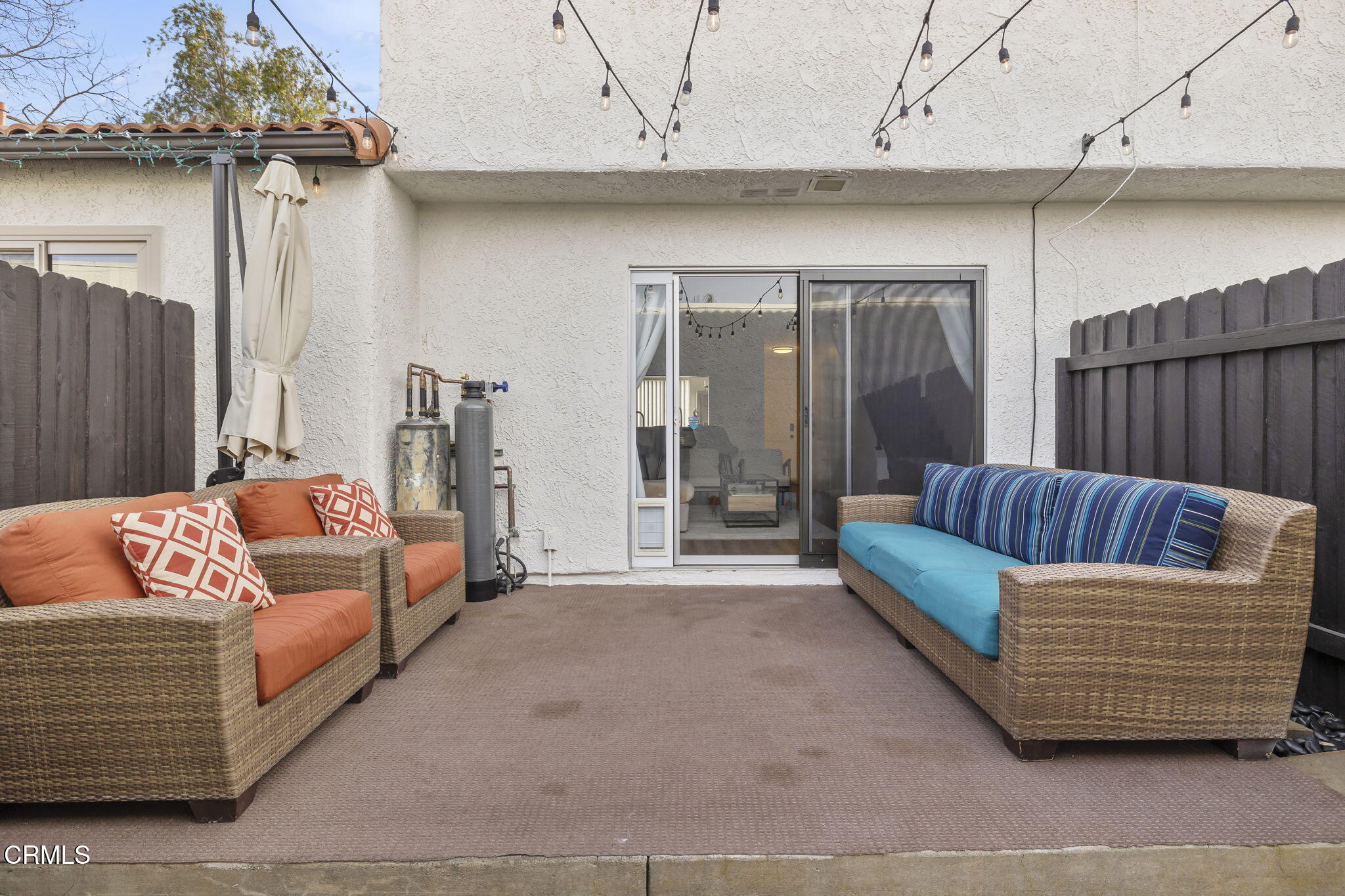3255 Kelp Lane Oxnard, CA 93035 - Photo 39 of 45 a living room with furniture