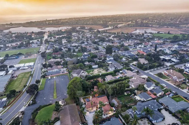 $2,795,000 | 2645 Highland Drive, Carlsbad, CA 92008