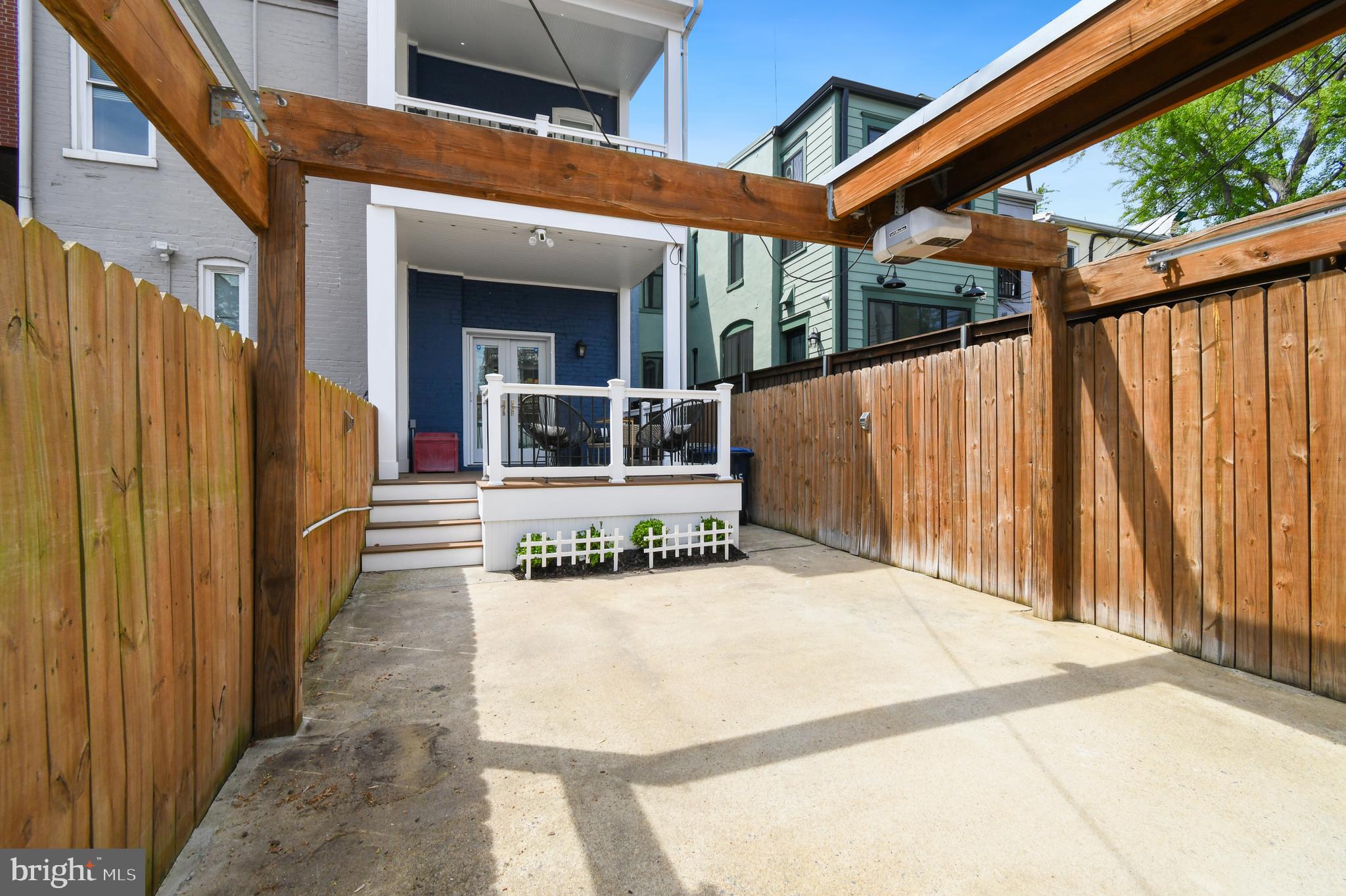 1915 2nd Street Northwest Washington, DC 20001 - Photo 58 of 76 a view of a patio with table and chairs