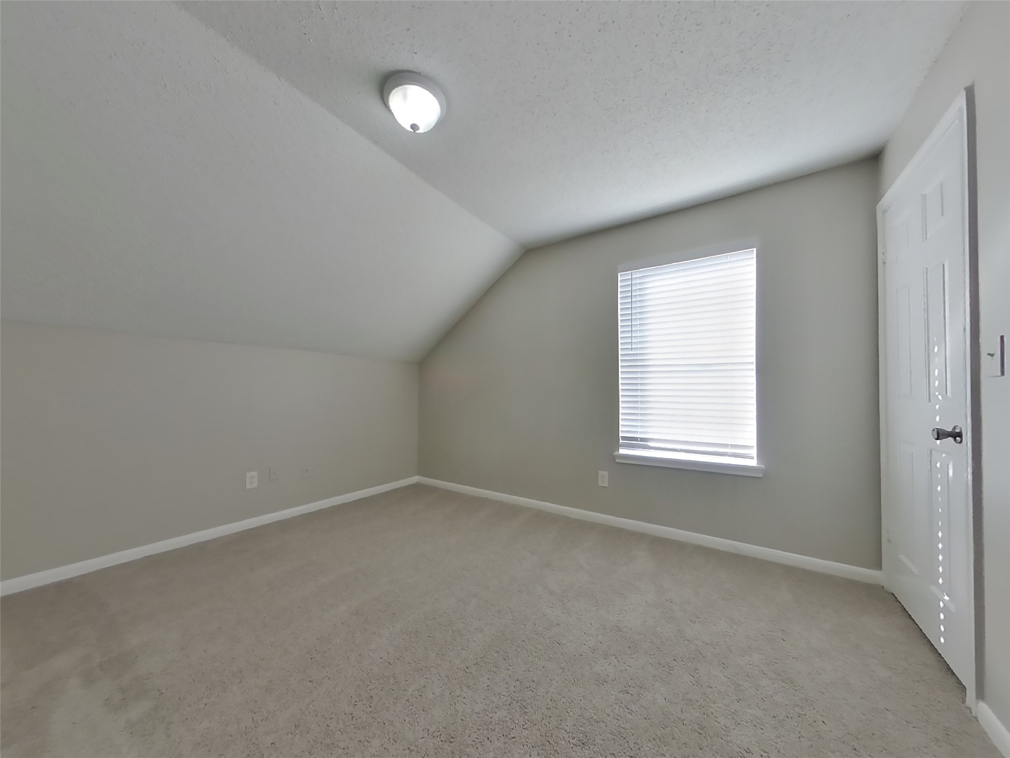 3126 Kelling Street Houston, TX 77045 - Photo 11 of 15