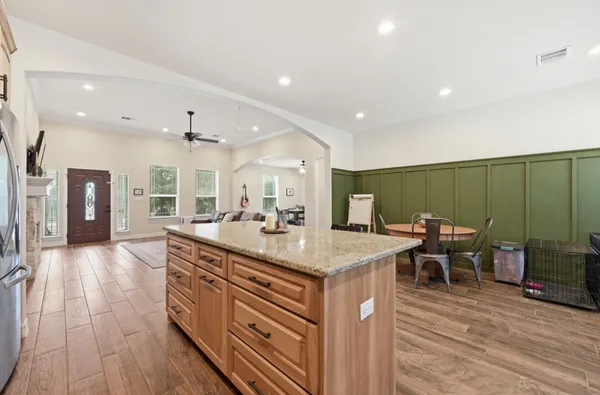 $550,000 | 202 Cedar Hills Drive, Elgin, TX 78621