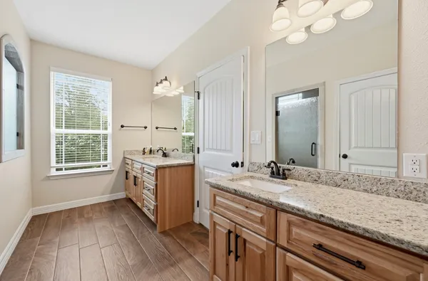 $550,000 | 202 Cedar Hills Drive, Elgin, TX 78621