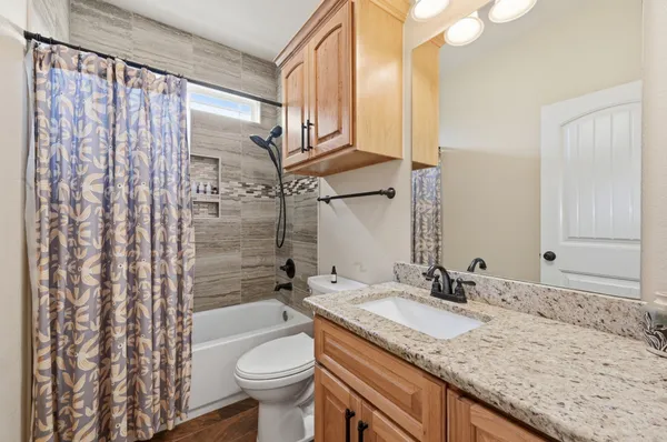 $550,000 | 202 Cedar Hills Drive, Elgin, TX 78621