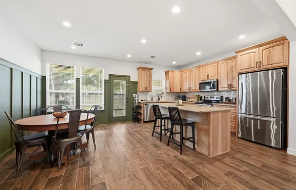 $550,000 | 202 Cedar Hills Drive, Elgin, TX 78621