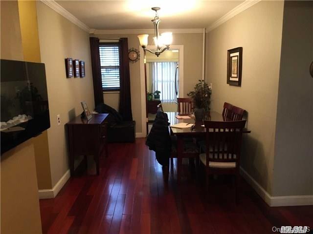 105-01 53rd Avenue Queens, NY 11368 - Photo 2 of 8 Dining
