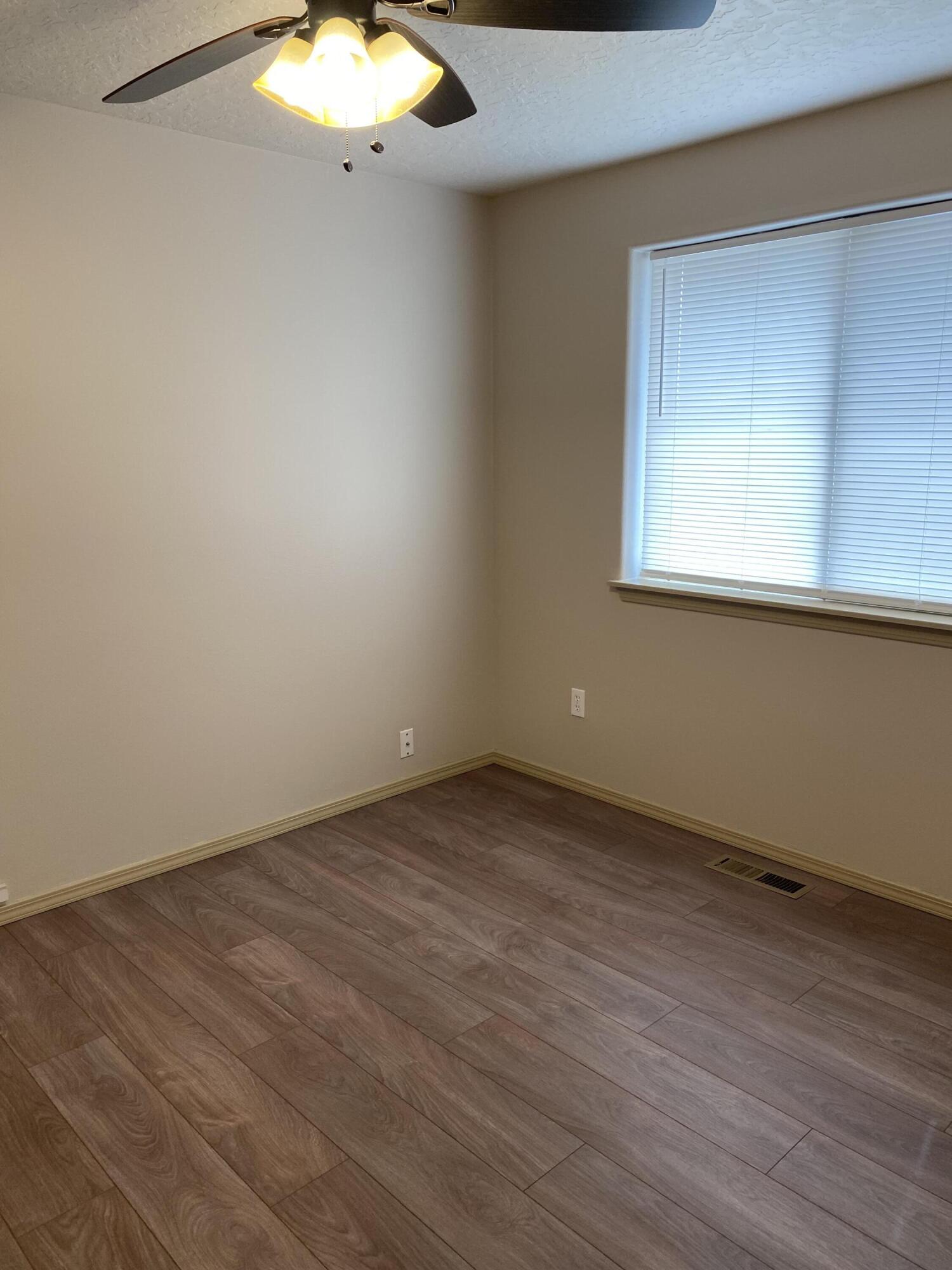 16496 Riley Drive La Pine, OR 97739 - Photo 19 of 23 Bedroom 3 New flooring and paint