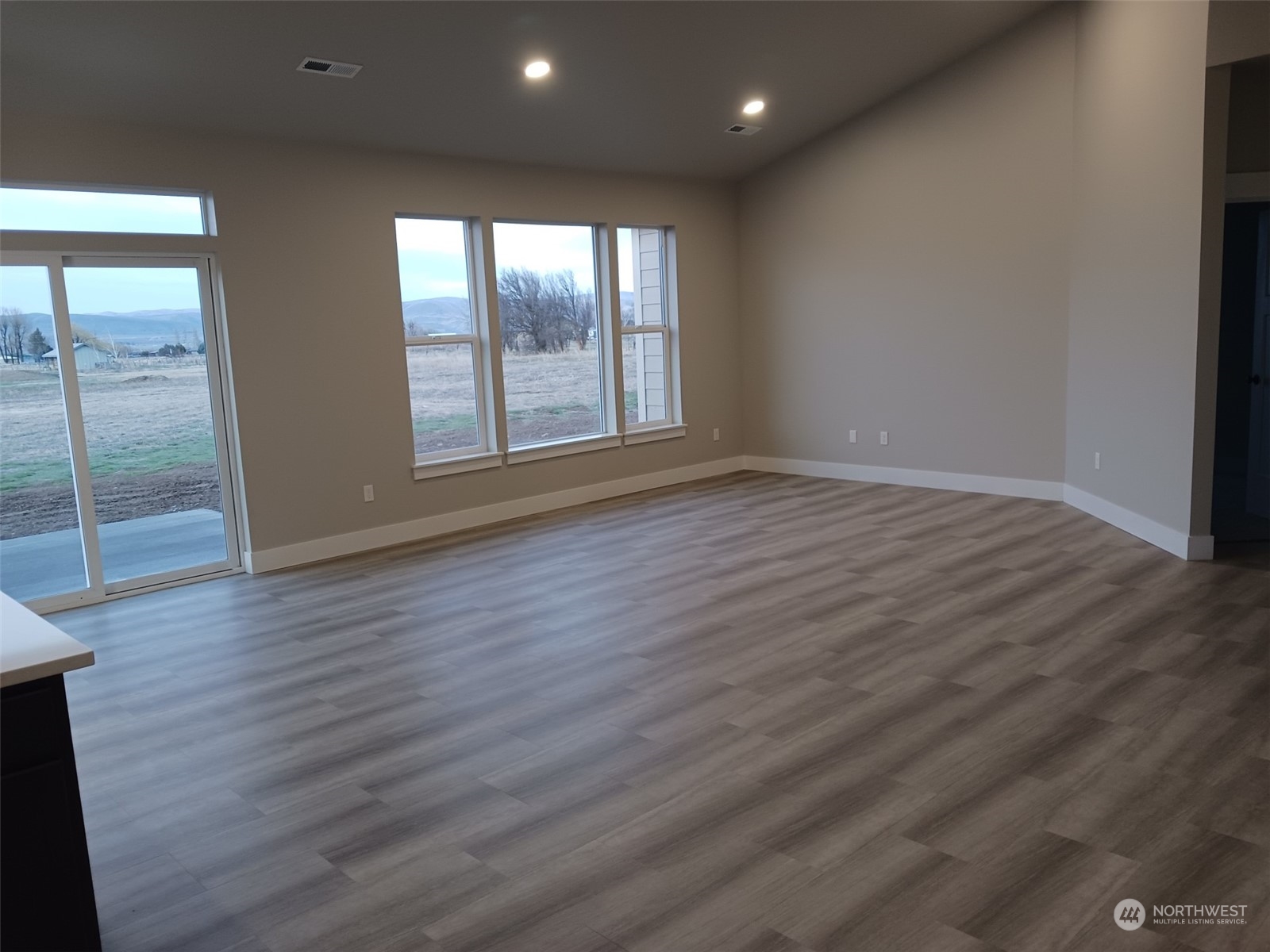 102 Memphis Road Ellensburg, WA 98926 - Photo 10 of 12 Gallery Image 10