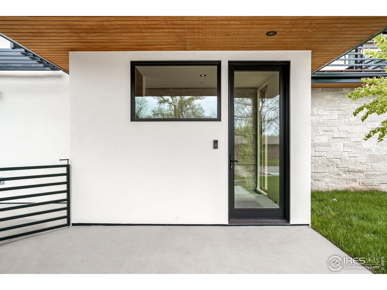 2125 Upland Avenue Boulder, CO 80304 - Photo 3 of 36 a view of outdoor space