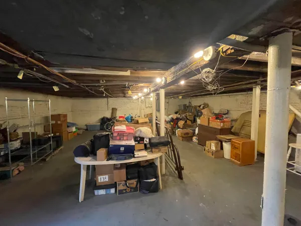 $120,000 | 15 Veteran Court, Waterville, ME 04901