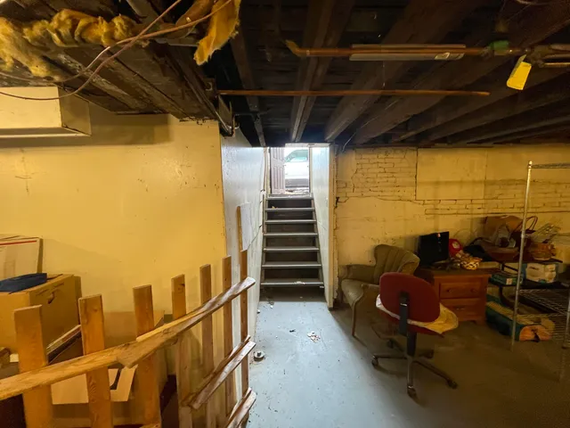 $120,000 | 15 Veteran Court, Waterville, ME 04901