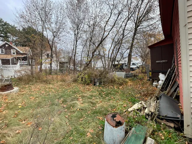 $120,000 | 15 Veteran Court, Waterville, ME 04901