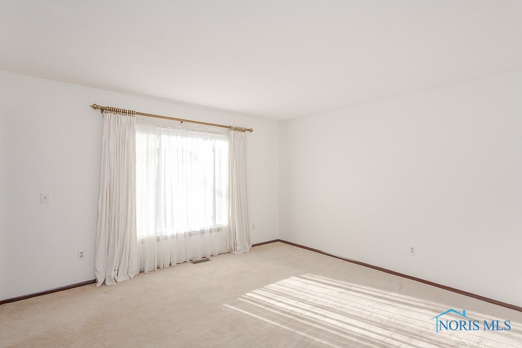 9654 Millcroft Road Perrysburg, OH 43551 - Photo 14 of 46 Gallery Image 14