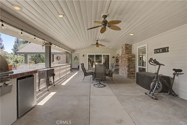 $990,000 | 1605 Ridge Drive, Merced, CA 95340