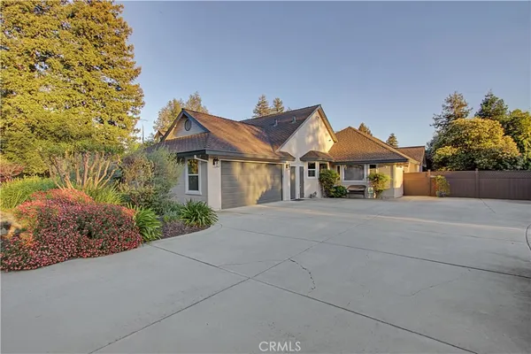 $990,000 | 1605 Ridge Drive, Merced, CA 95340