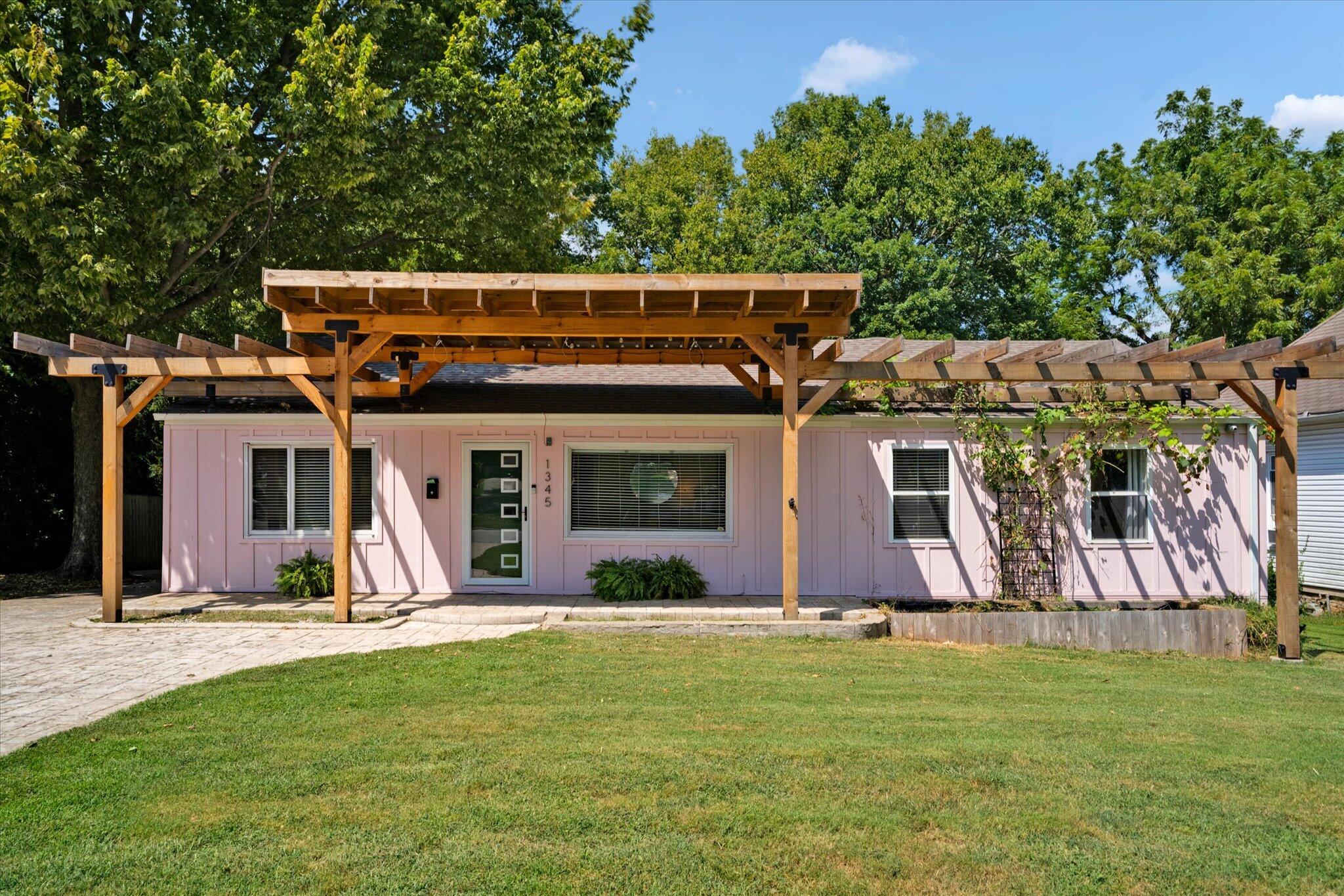 1345 East Walnut Street Springfield, MO 65802 - Photo 39 of 43 03-DSC05545