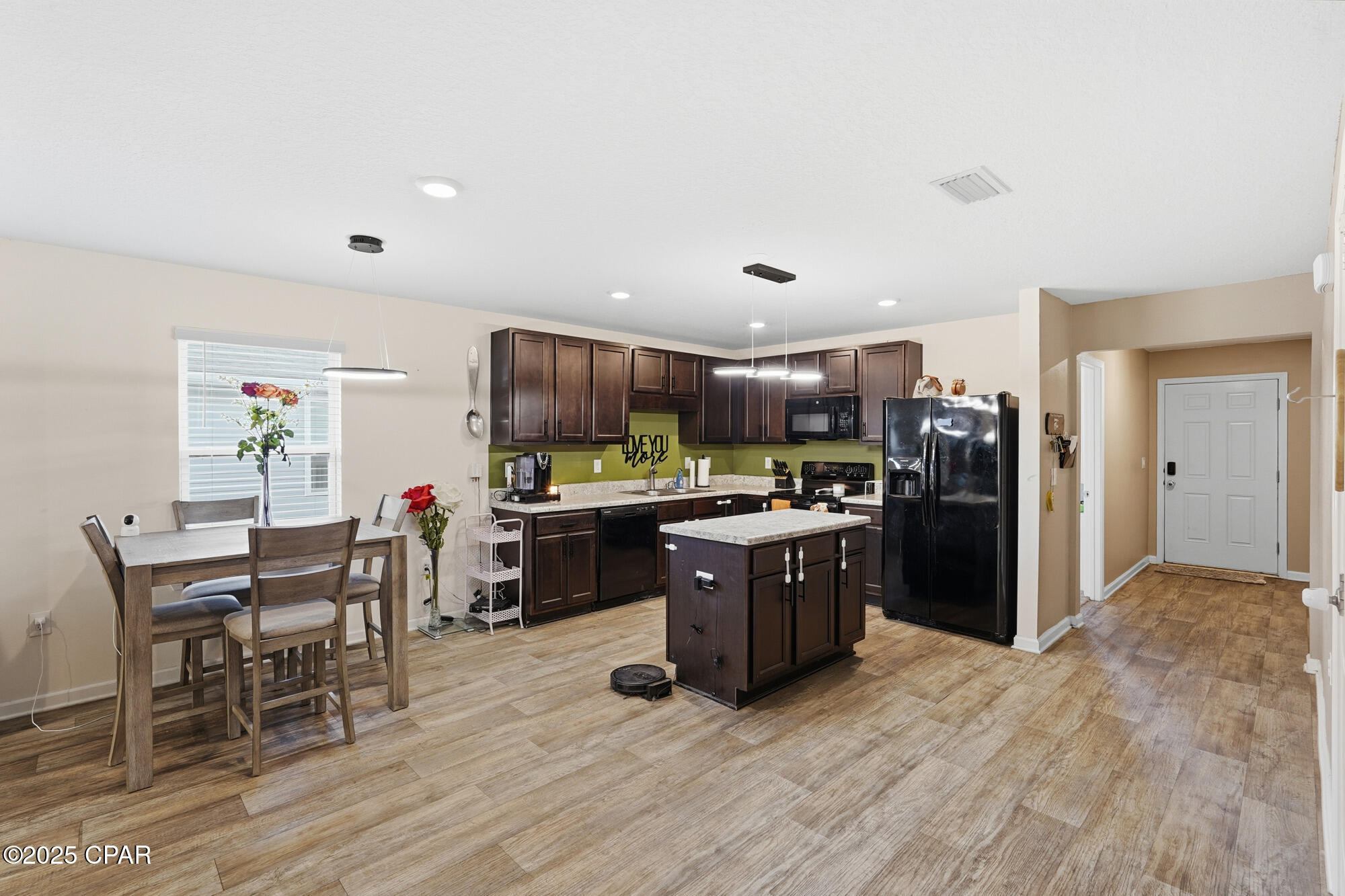 154 Merrion Road Southport, FL 32409 - Photo 21 of 37