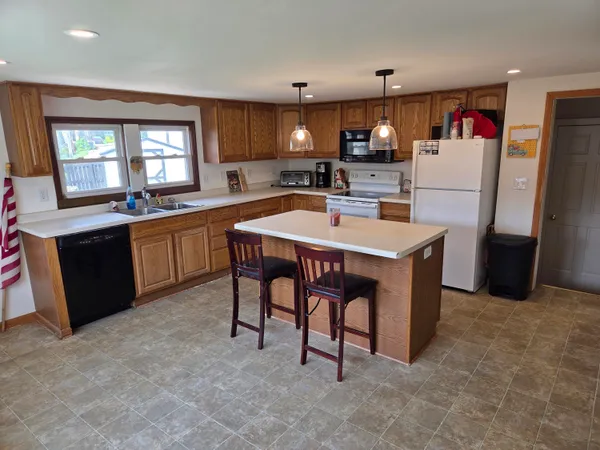 $224,500 | 193 Martin Street, Sharon, WI 53585