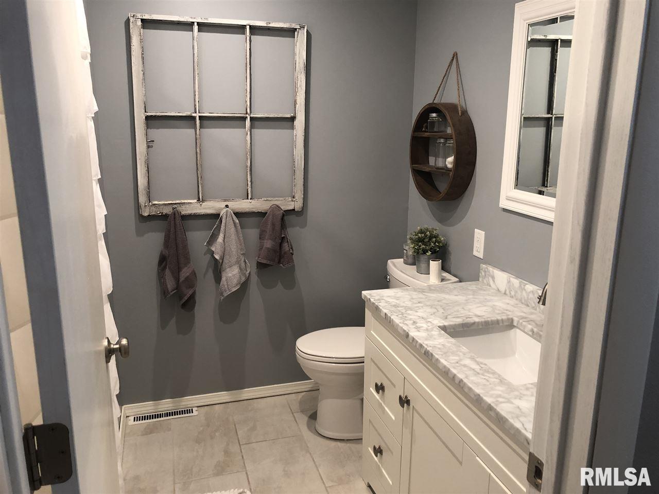 611 Magnolia Drive Rochester, IL 62563 - Photo 12 of 22