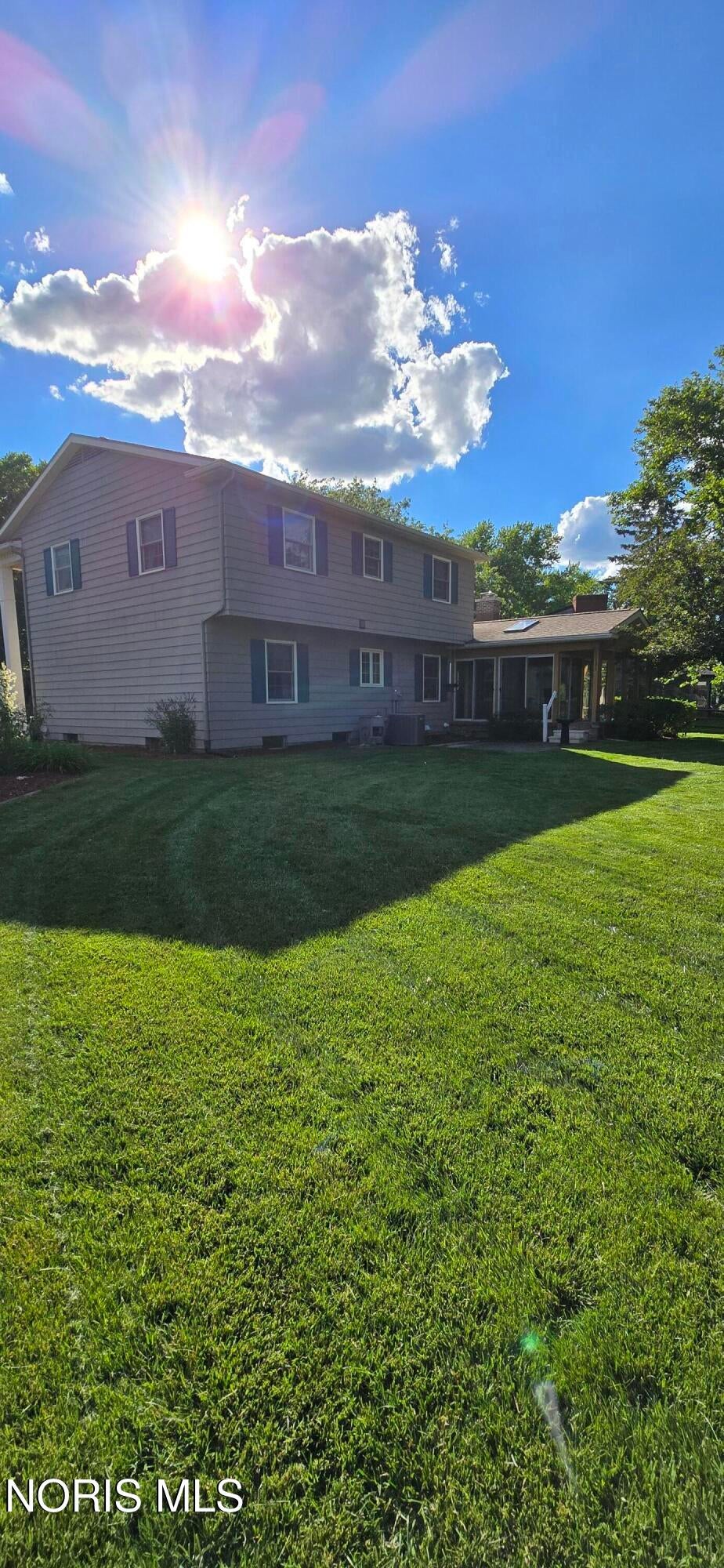 882 Mill Road Perrysburg, OH 43551 - Photo 4 of 40 Gallery Image 4