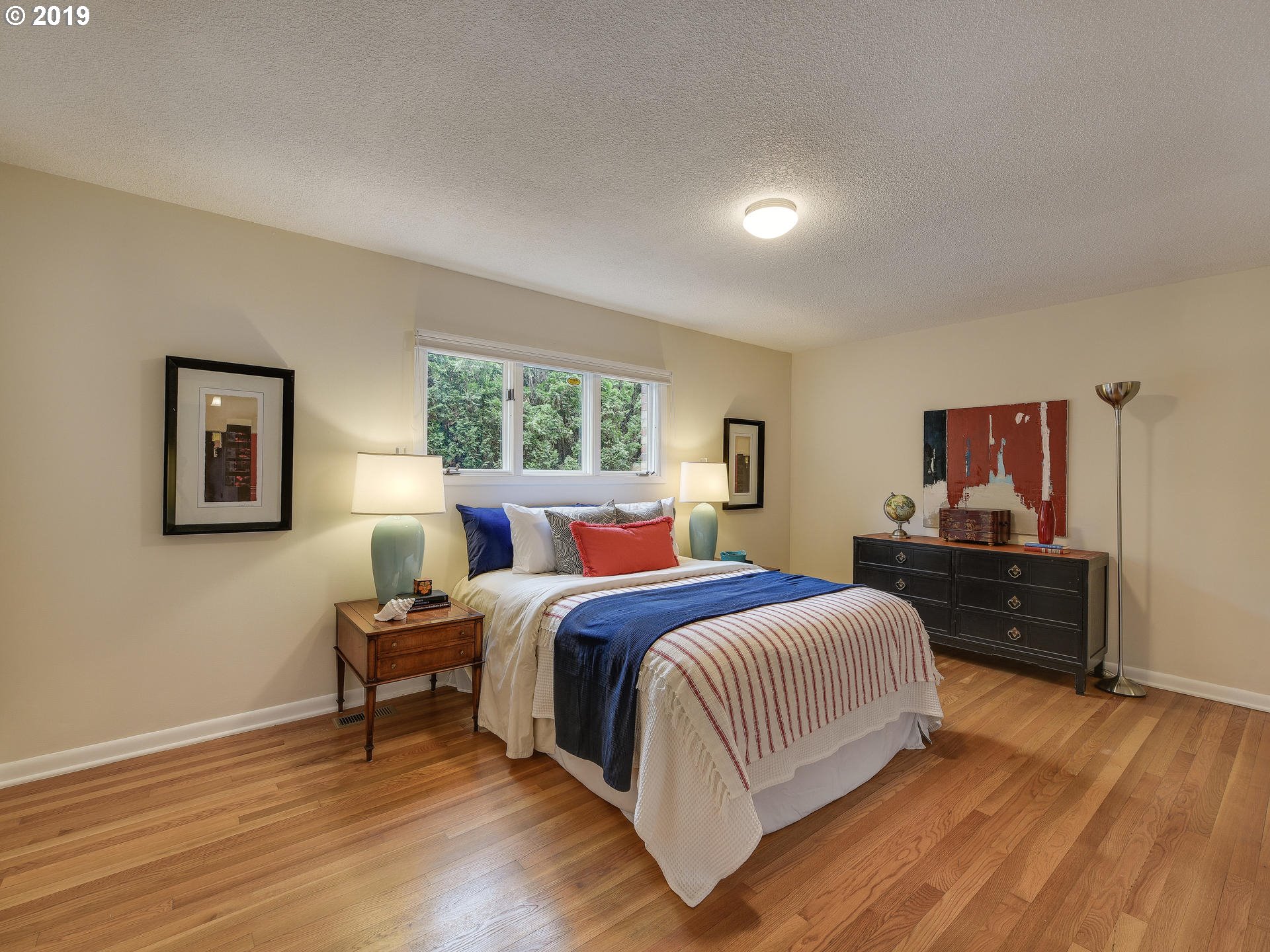 2425 Southwest 19th Avenue, Unit 2 Portland, OR 97201 - Photo 12 of 22 Gallery Image 12