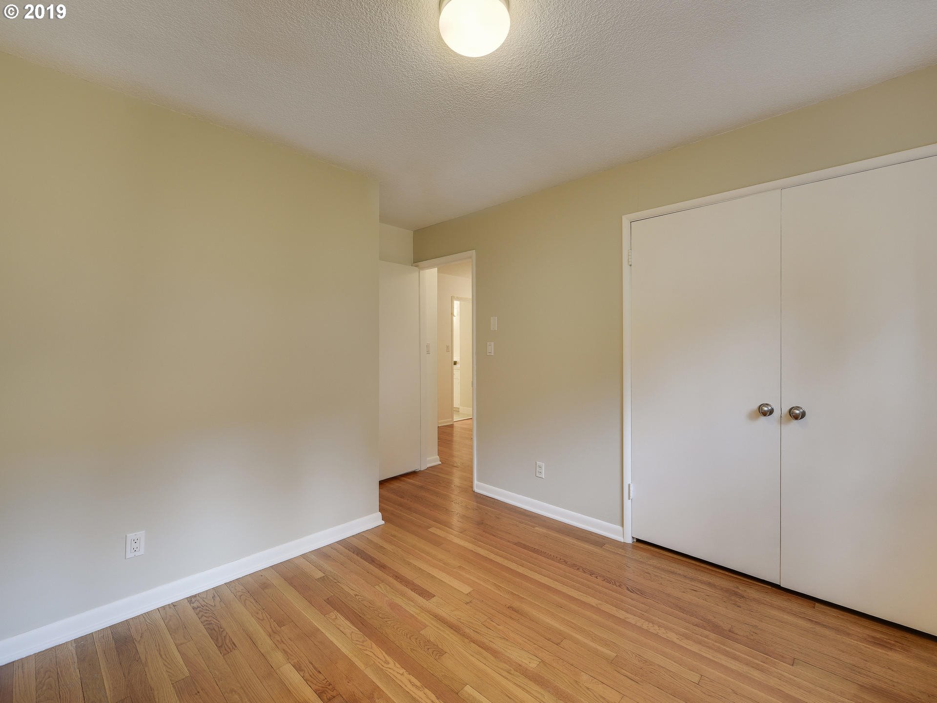 2425 Southwest 19th Avenue, Unit 2 Portland, OR 97201 - Photo 19 of 22 Gallery Image 19