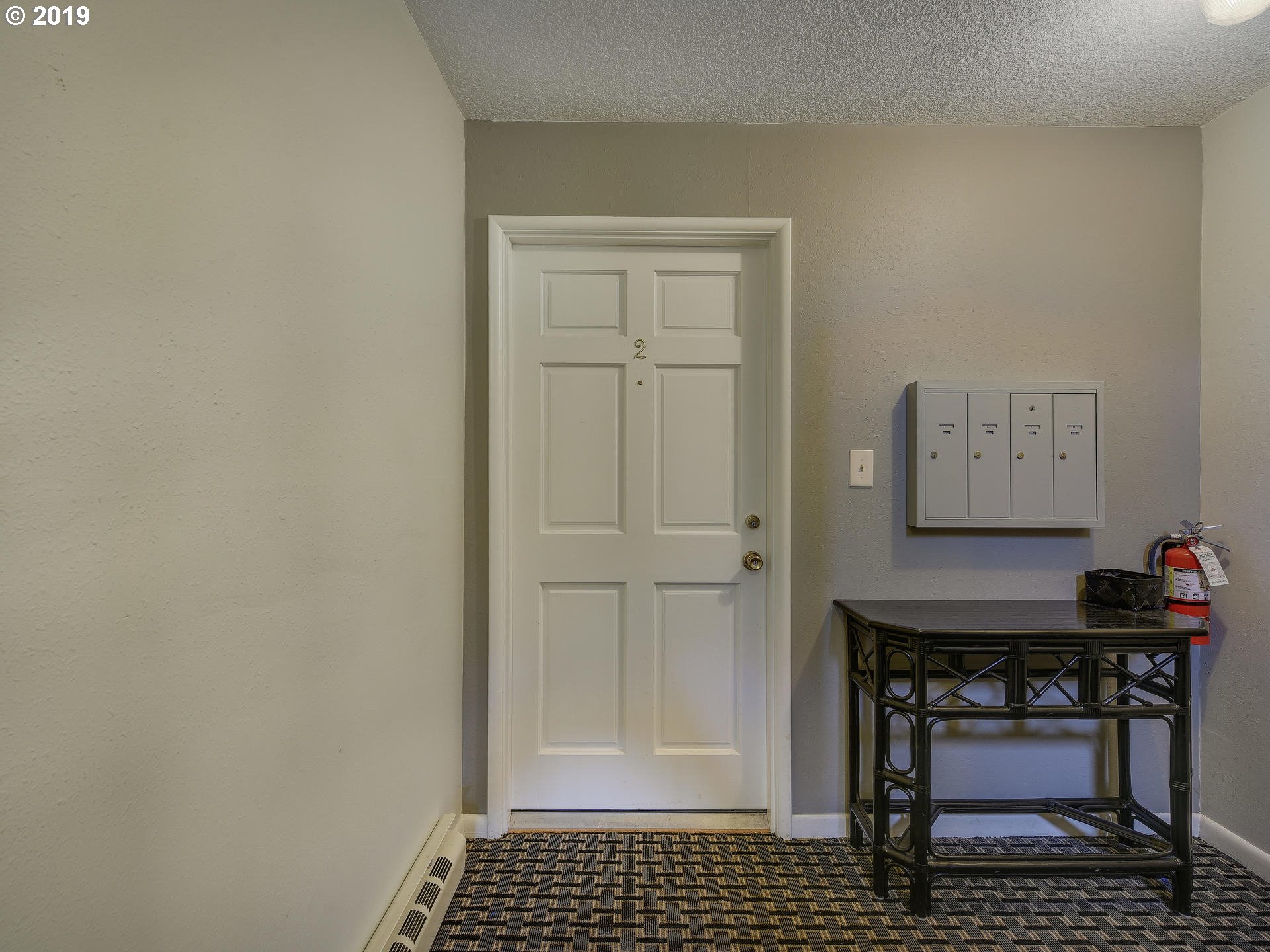 2425 Southwest 19th Avenue, Unit 2 Portland, OR 97201 - Photo 4 of 22 Gallery Image 4