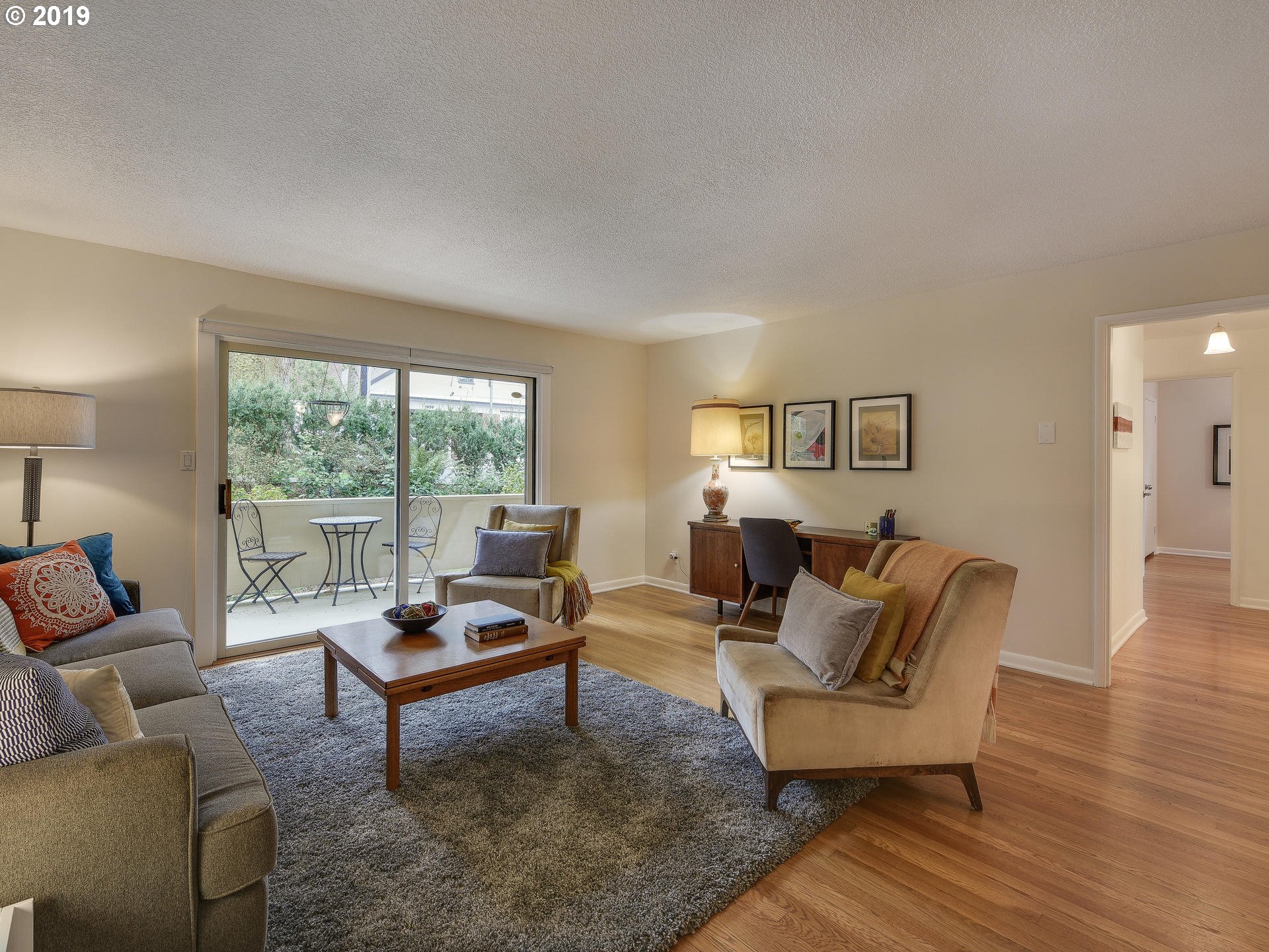 2425 Southwest 19th Avenue, Unit 2 Portland, OR 97201 - Photo 6 of 22 Gallery Image 6