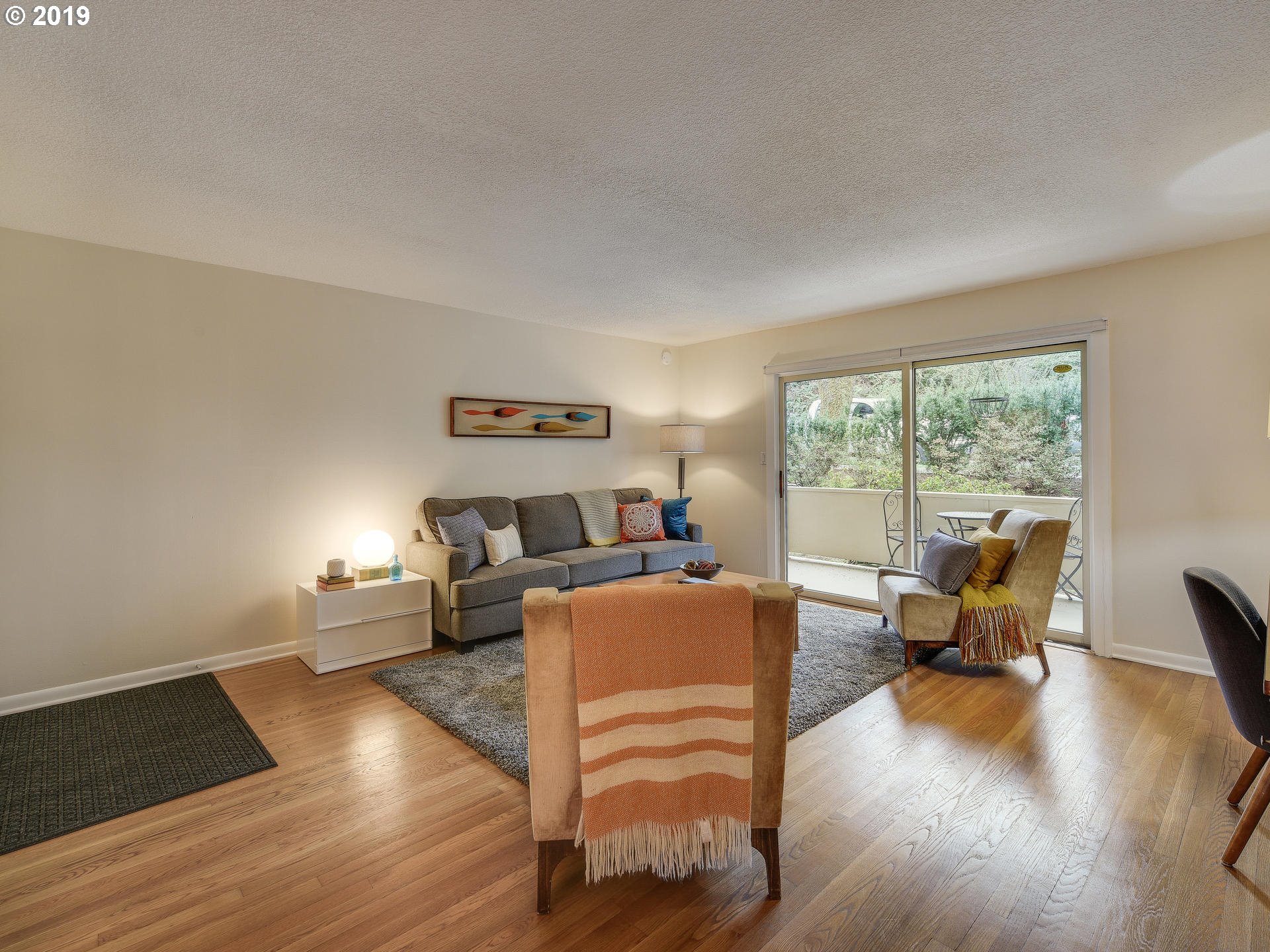 2425 Southwest 19th Avenue, Unit 2 Portland, OR 97201 - Photo 8 of 22 Gallery Image 8