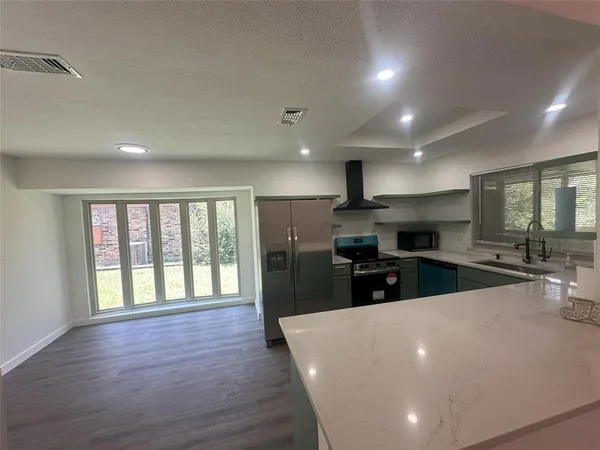 $2,000 | 6105 Rayburn Court, Fort Worth, TX 76133