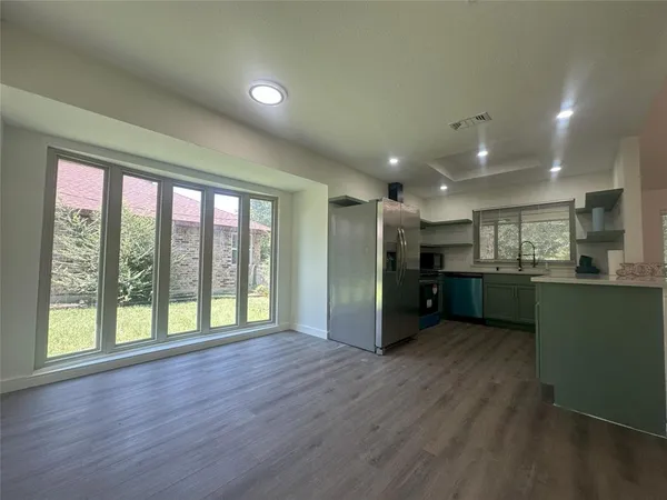 $2,000 | 6105 Rayburn Court, Fort Worth, TX 76133
