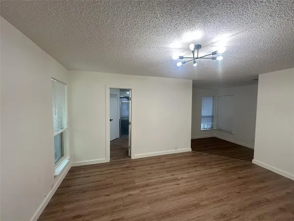 $2,000 | 6105 Rayburn Court, Fort Worth, TX 76133