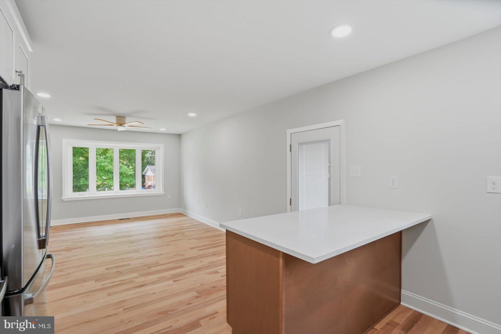 11305 Mapleview Drive Silver Spring, MD 20902 - Photo 12 of 51