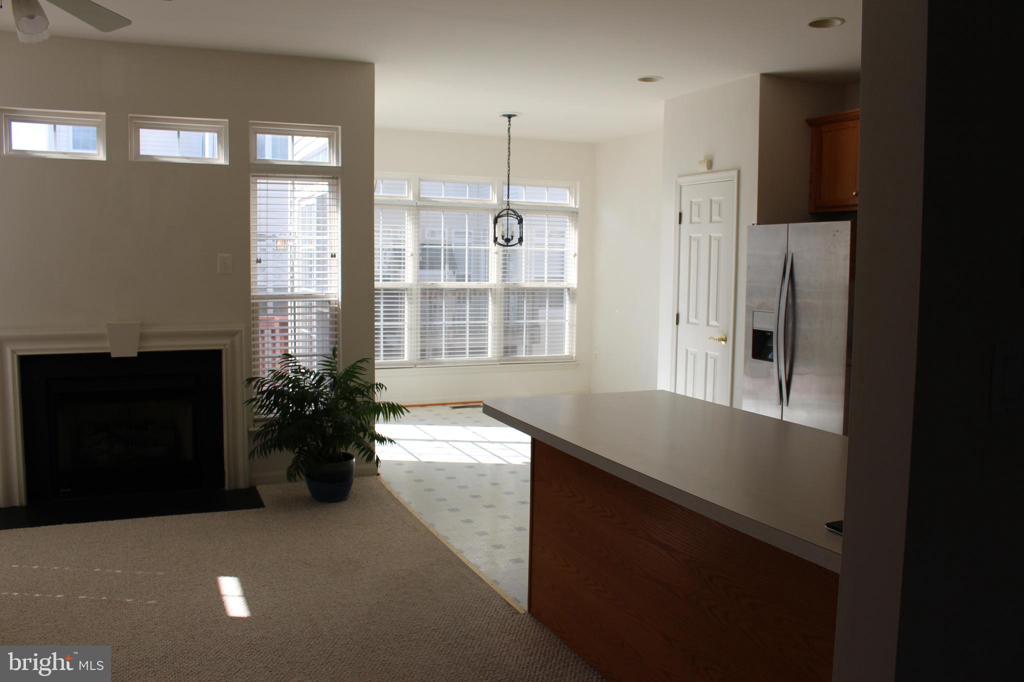 7337 Oldham Leeds Way Springfield, VA 22150 - Photo 4 of 16