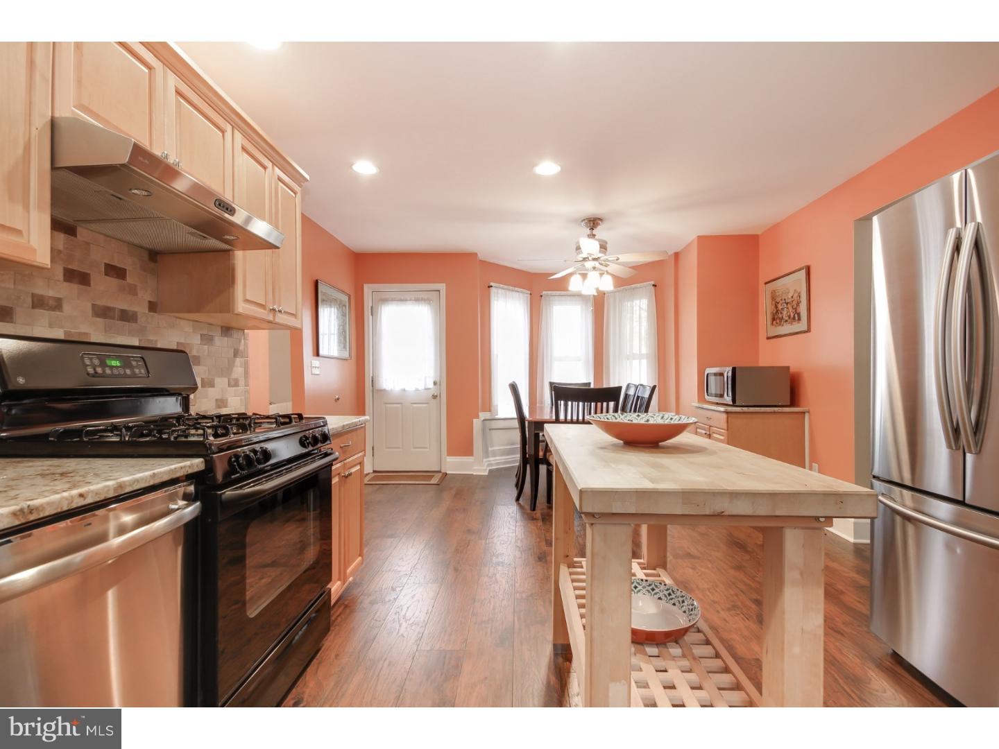 17 Hartford Road Mount Laurel, NJ 08054 - Photo 8 of 23 Kitchen