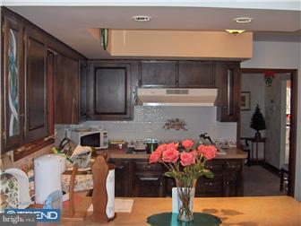 110 Hidden Hills Road Media, PA 19063 - Photo 6 of 12 Kitchen