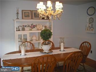 3102 Georgetown Road Cinnaminson, NJ 08077 - Photo 5 of 12 Dining Room