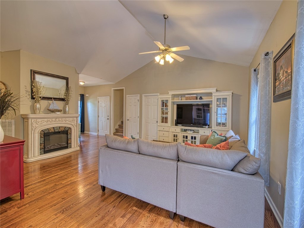 103 Riviera Circle Anderson, SC 29621 - Photo 5 of 22 Gallery Image 5