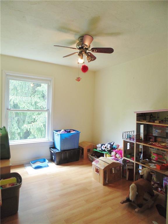 186 Queen Junction Road Butler, PA 16001 - Photo 11 of 17 Gallery Image 11